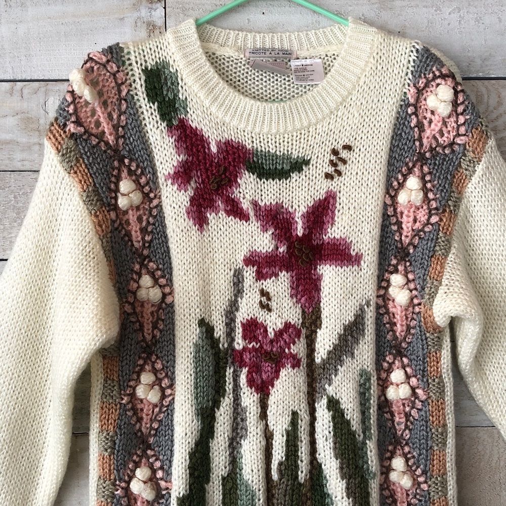 Floral hand knit sweater - Picture 4 of 7